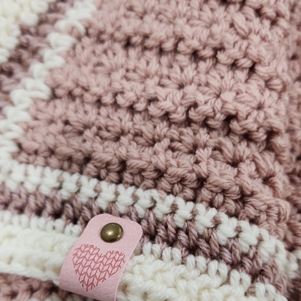 Handmade Crochet Blanket in Pink and Cream - Picture 3 of 7